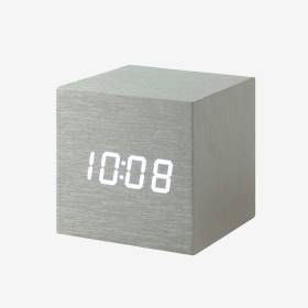Cube Click Clock Aluminio